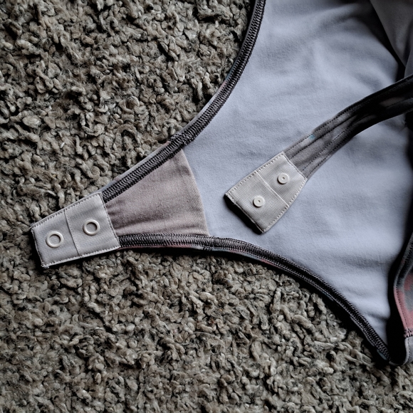 Lululemon Align Sleeveless Bodysuit size 6 - Picture 4 of 6